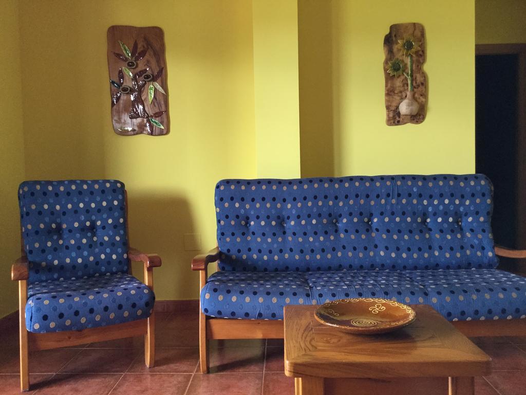 Alojamiento En Entorno Rural Los Trobos Villar de Otero Buitenkant foto