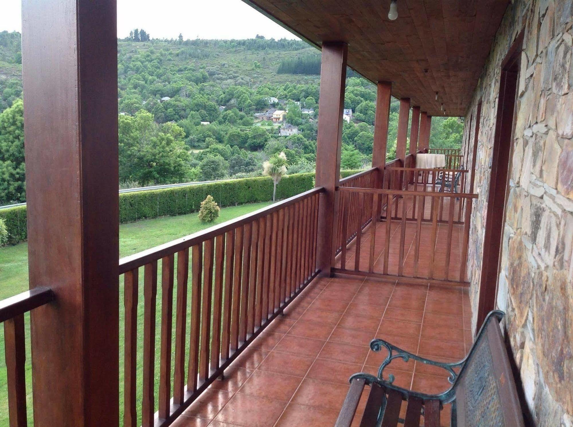 Alojamiento En Entorno Rural Los Trobos Villar de Otero Buitenkant foto